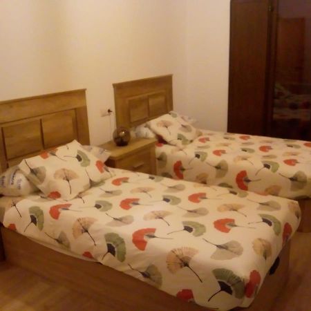 Casa Rural Gueilones, Parque Natural De Ponga Sobrefoz Ngoại thất bức ảnh